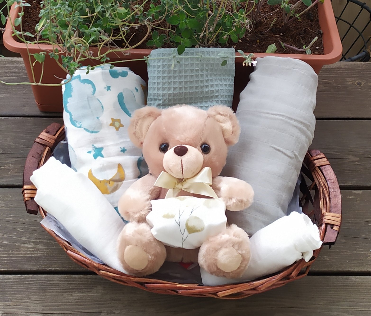 שמיכות טטרה בסלסלה